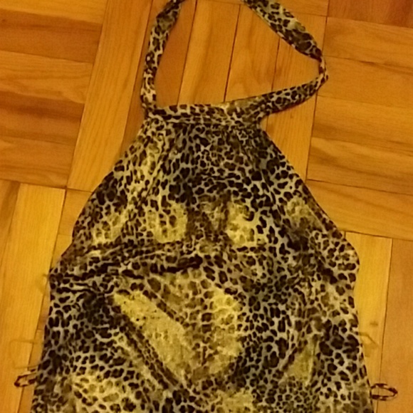 Animal print halter top - Picture 2 of 5